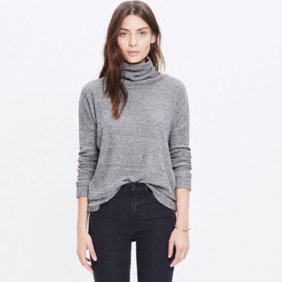 Madewell Tops - Madewell cropped turtleneck